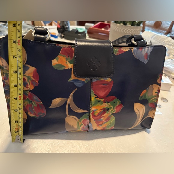 NWT Patricia Nash “Le Fleur”Floral Women's Handbag - Picture 8 of 9